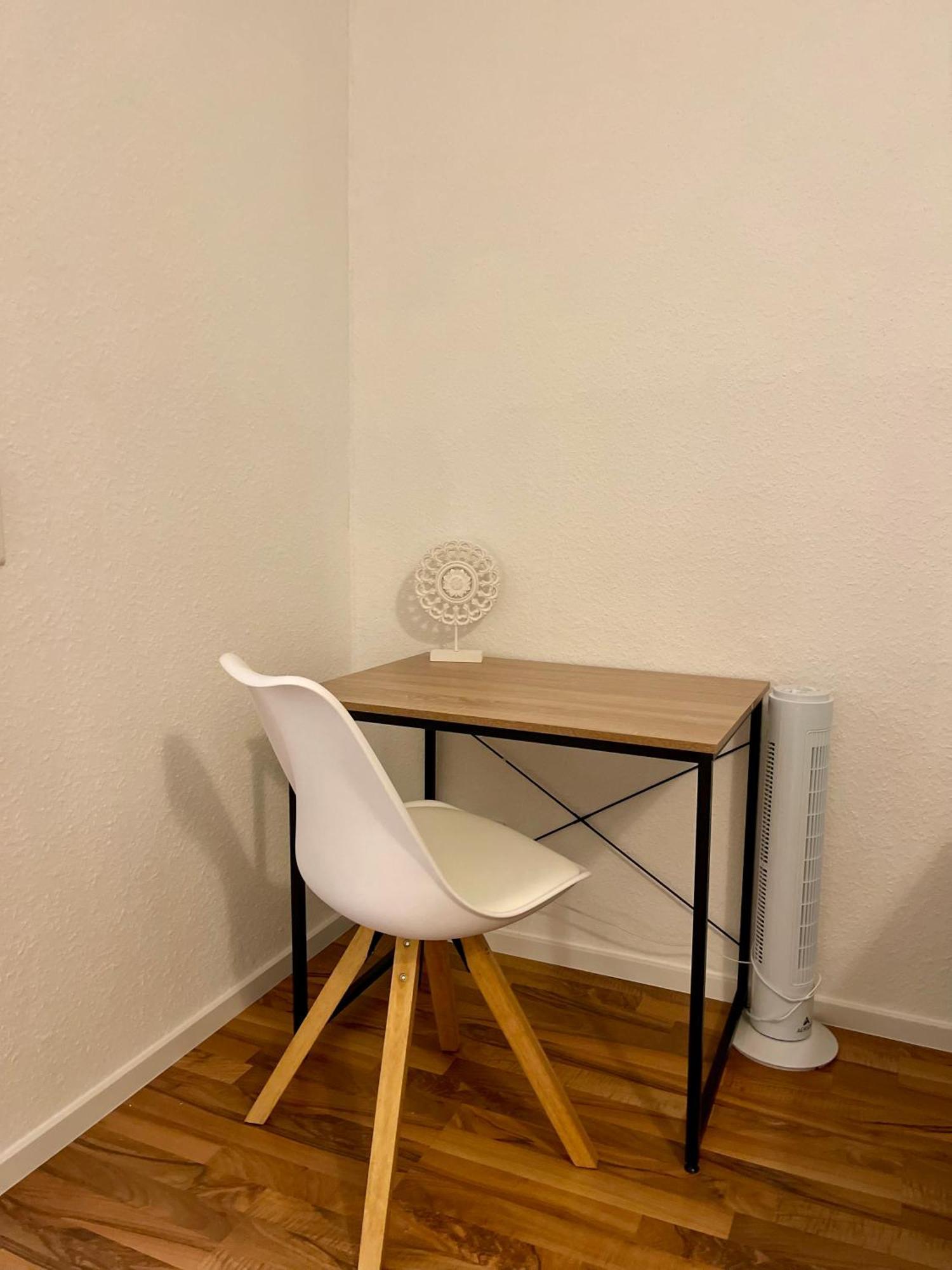 Raha Apartments - Ihr Komfortables Zuhause - Garten - Vollausstattung - Balkon - Parkplatz Kassel Ngoại thất bức ảnh